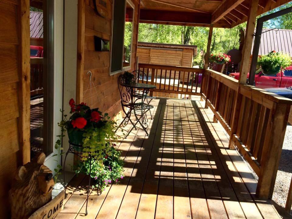 Susitna River Lodging, Suites Talkeetna Buitenkant foto